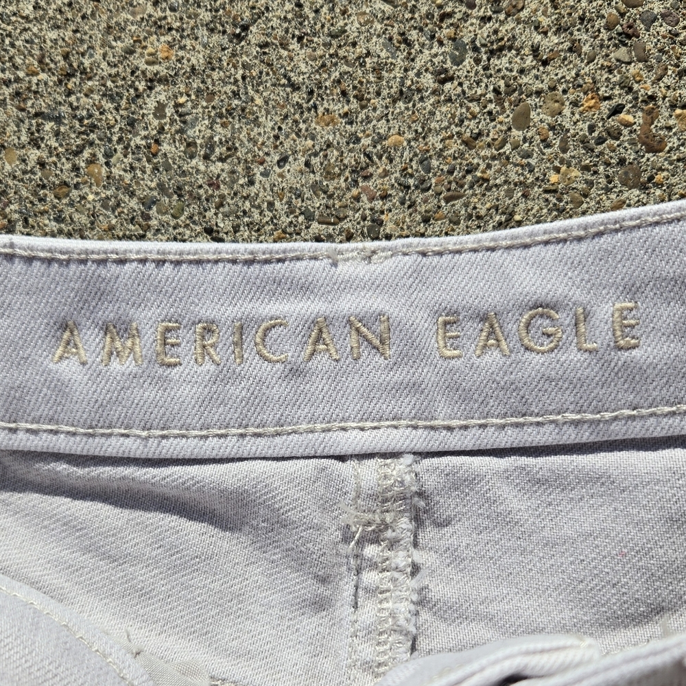 American Eagle Ripped Jeans - Picture 3 of 4